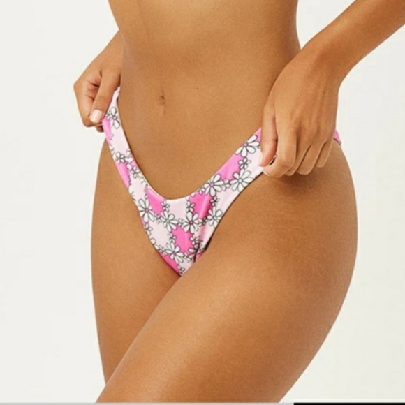 *Last Chance* NWT Frankie's Bikinis Pink Daisy Terry Swimsuit Top + Bottom XL - Picture 3 of 16